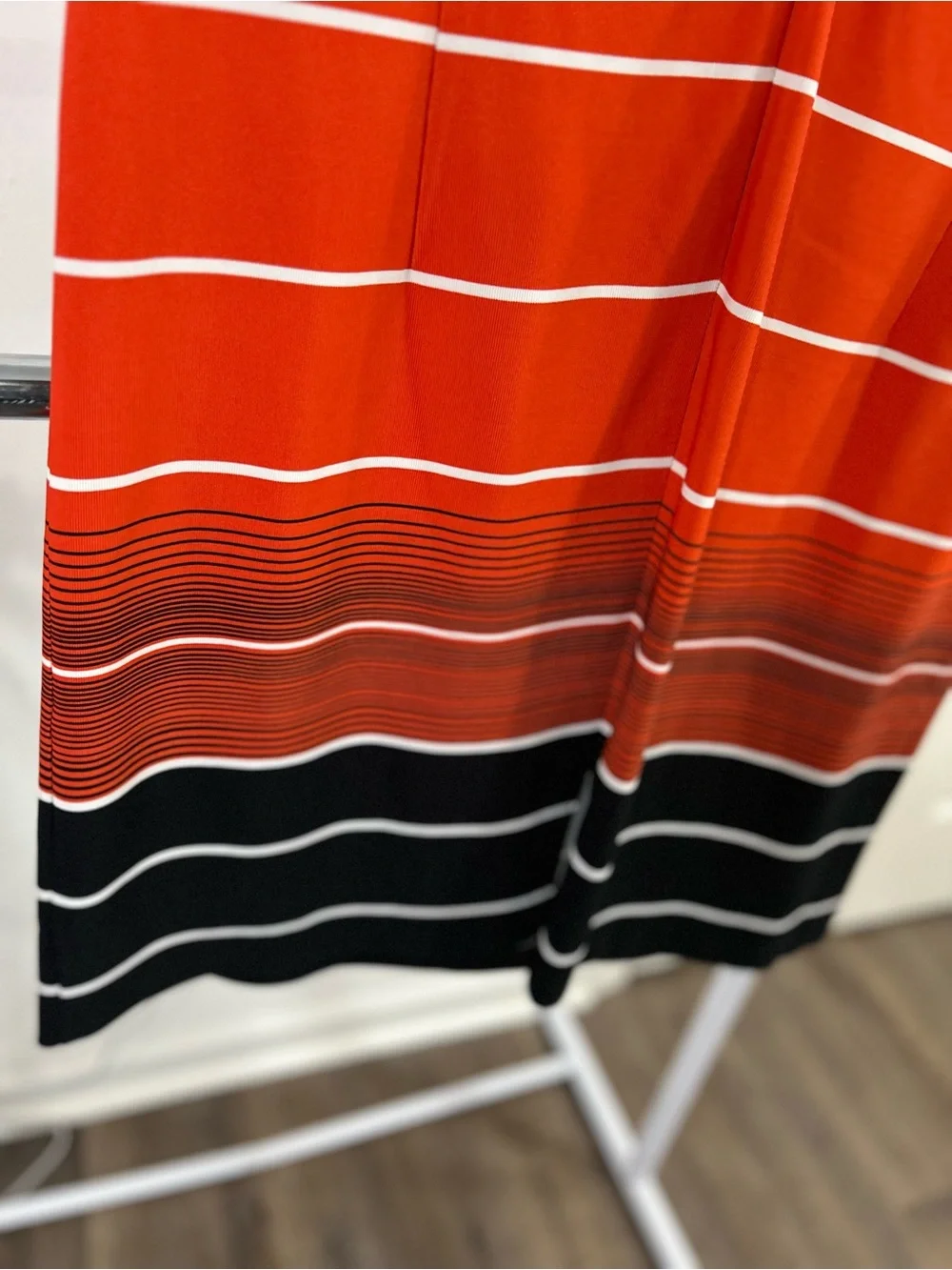 Sleeveless Red Striped Shift Dress with Contrast Hem
